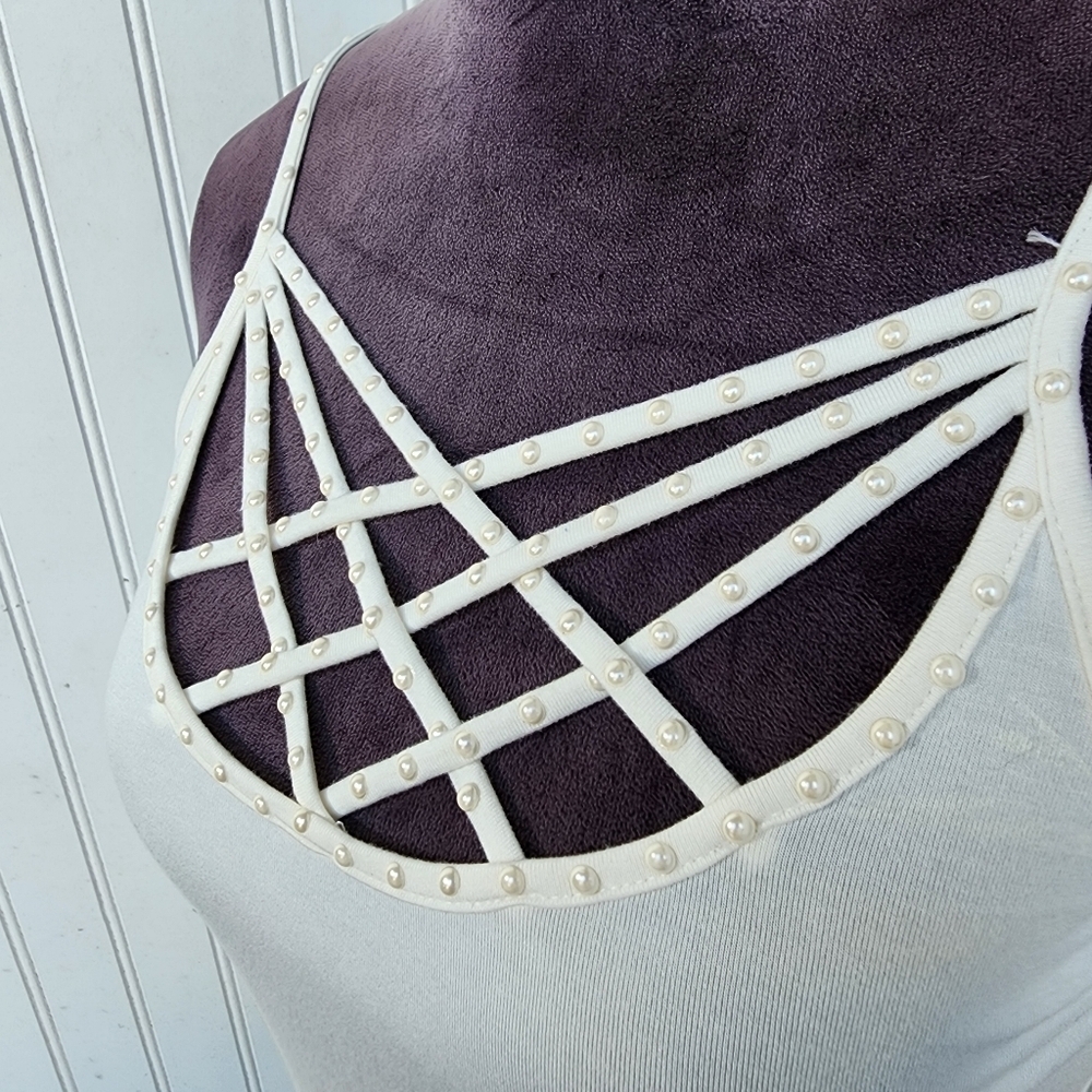 Red by BKE Womens Strappy Ivory Cream White Tank Top Strerch Studded S - Picture 3 of 11